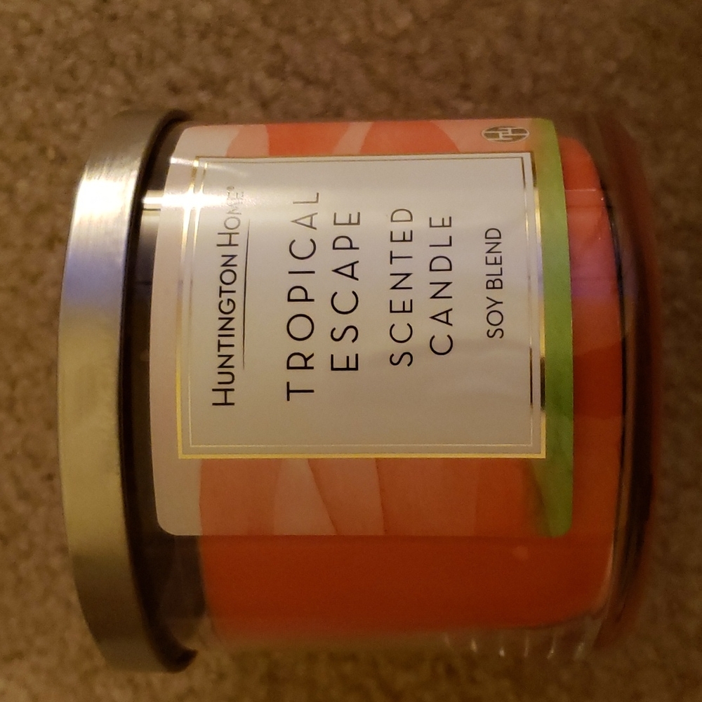 Huntington Home Tropical Escape Soy Blend Candle